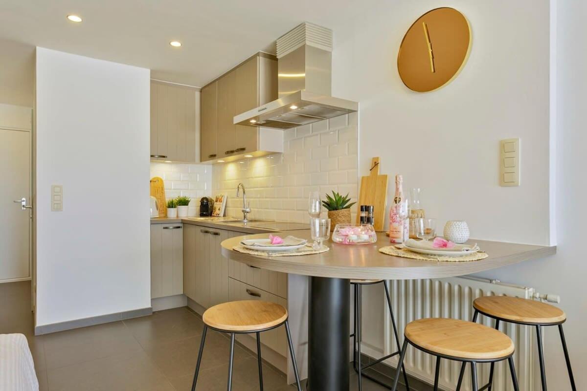 Huswell - Studio With Great Sea View On Terrace Knokke-Heist Esterno foto